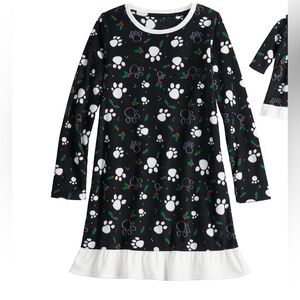 Girls pet paws Christmas nightgown